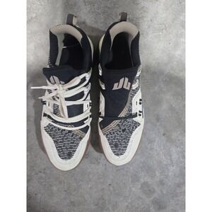 Men Reebok Training Shoes